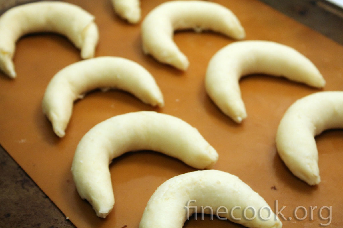 Печенье с творожной начинкой "Бананы"