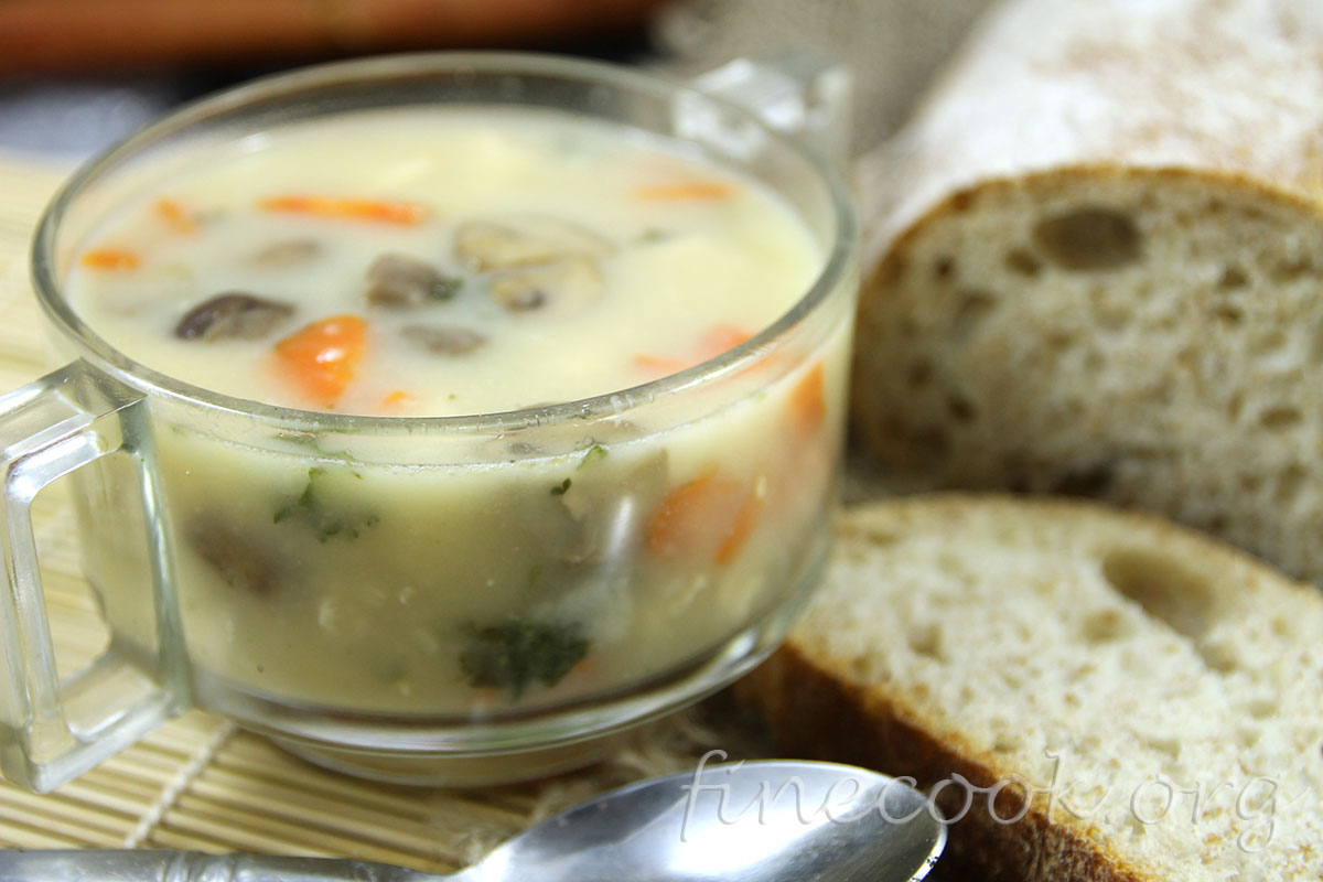 Куриный суп с морковью