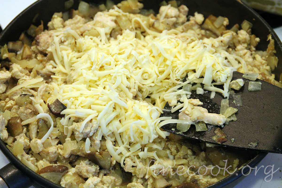 Курица фаршированная блинами Курица фаршированная блинами