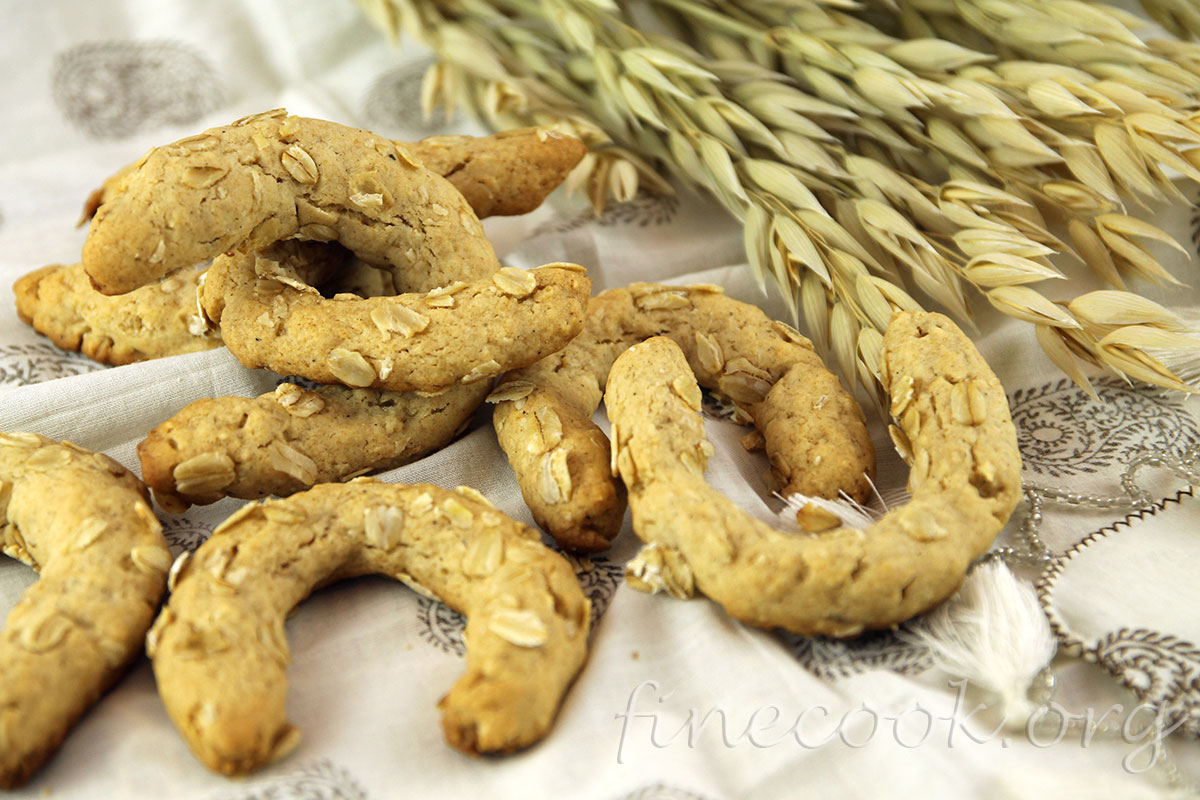 Медово-овсяные подковки