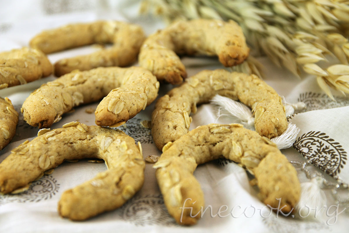 Медово-овсяные подковки