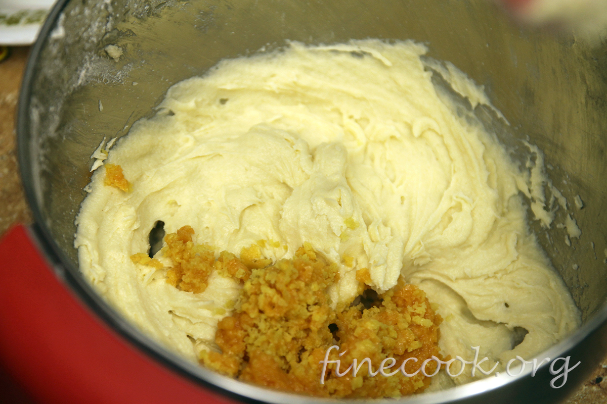 Лимонные мини-бисквитики в грейпфрутовом сиропе