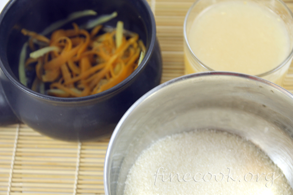 Лимонные мини-бисквитики в грейпфрутовом сиропе