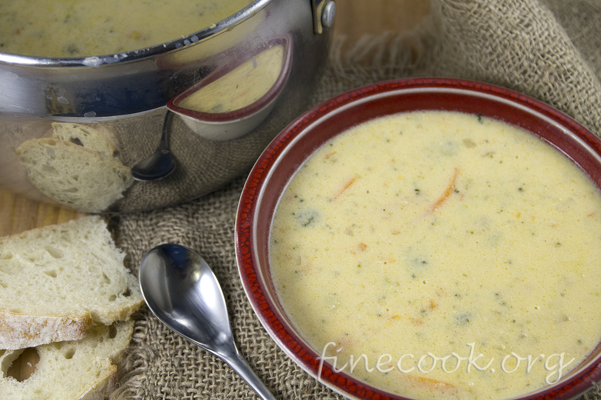 Суп с брокколи и сыром Суп с брокколи и сыром